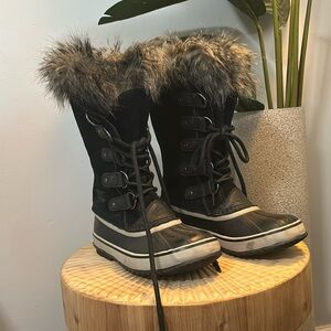 Black Sorel Boots